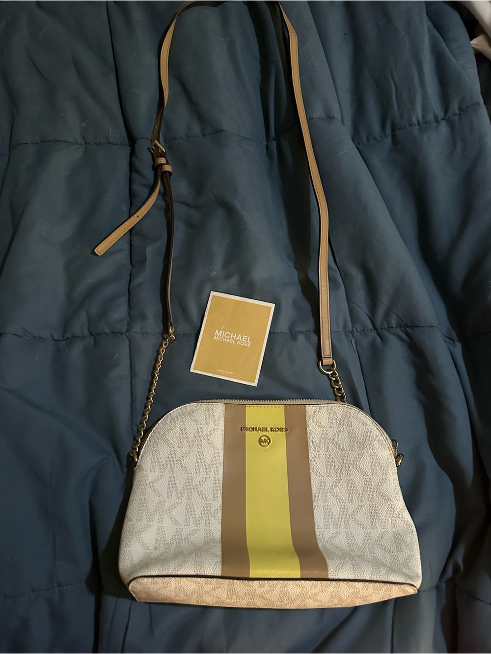 Preloved Michael Kors crossbody!